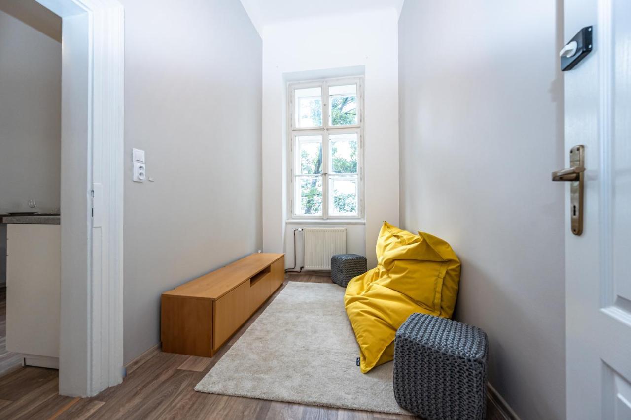 פראג New Town Central Apartment מראה חיצוני תמונה