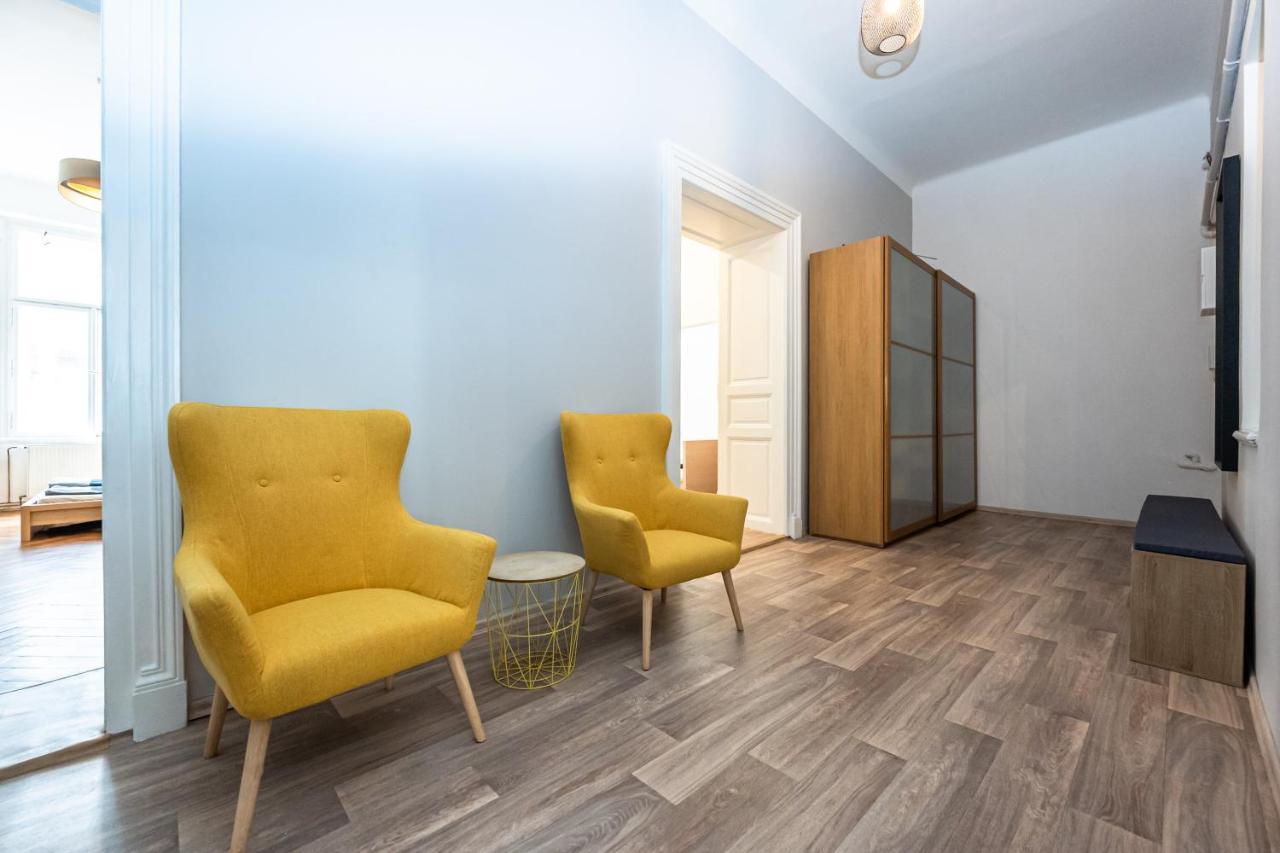 פראג New Town Central Apartment מראה חיצוני תמונה