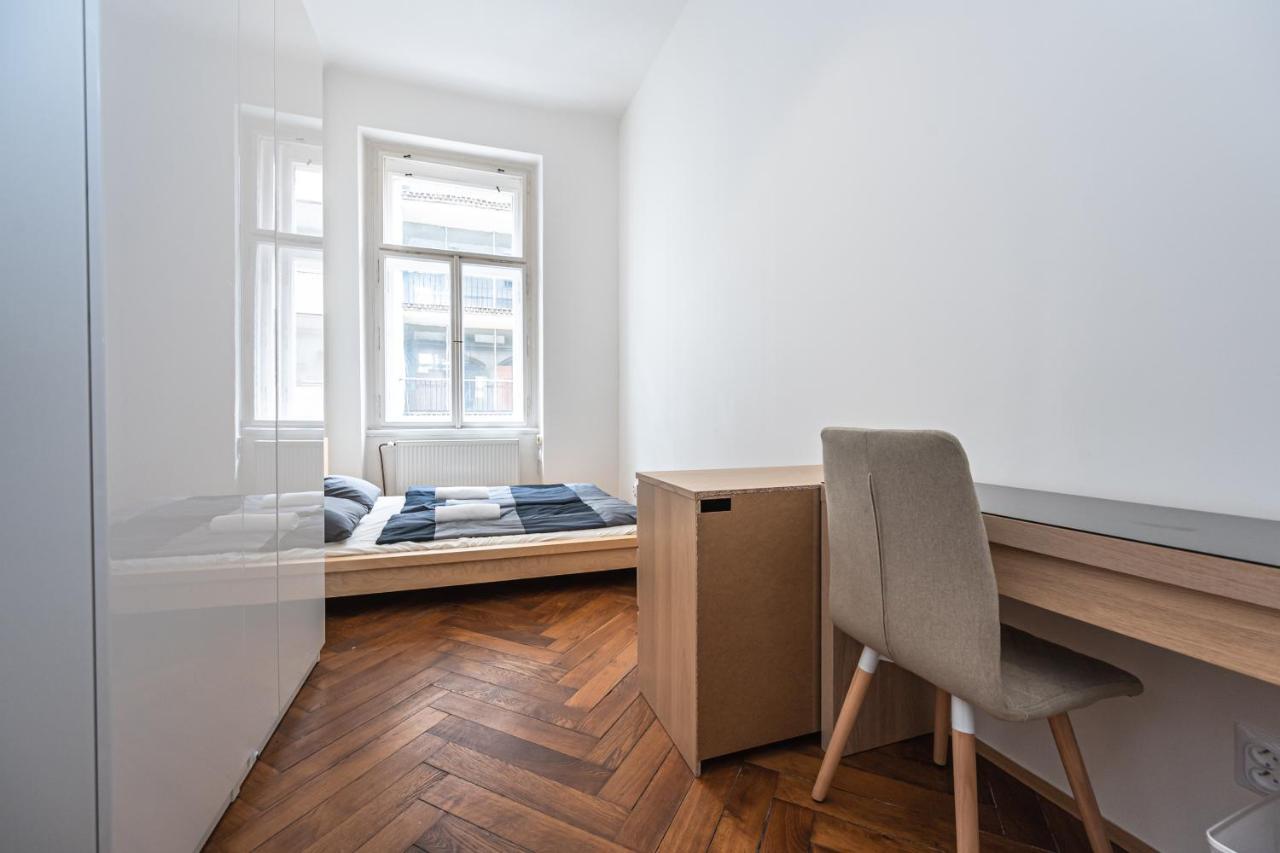 פראג New Town Central Apartment מראה חיצוני תמונה